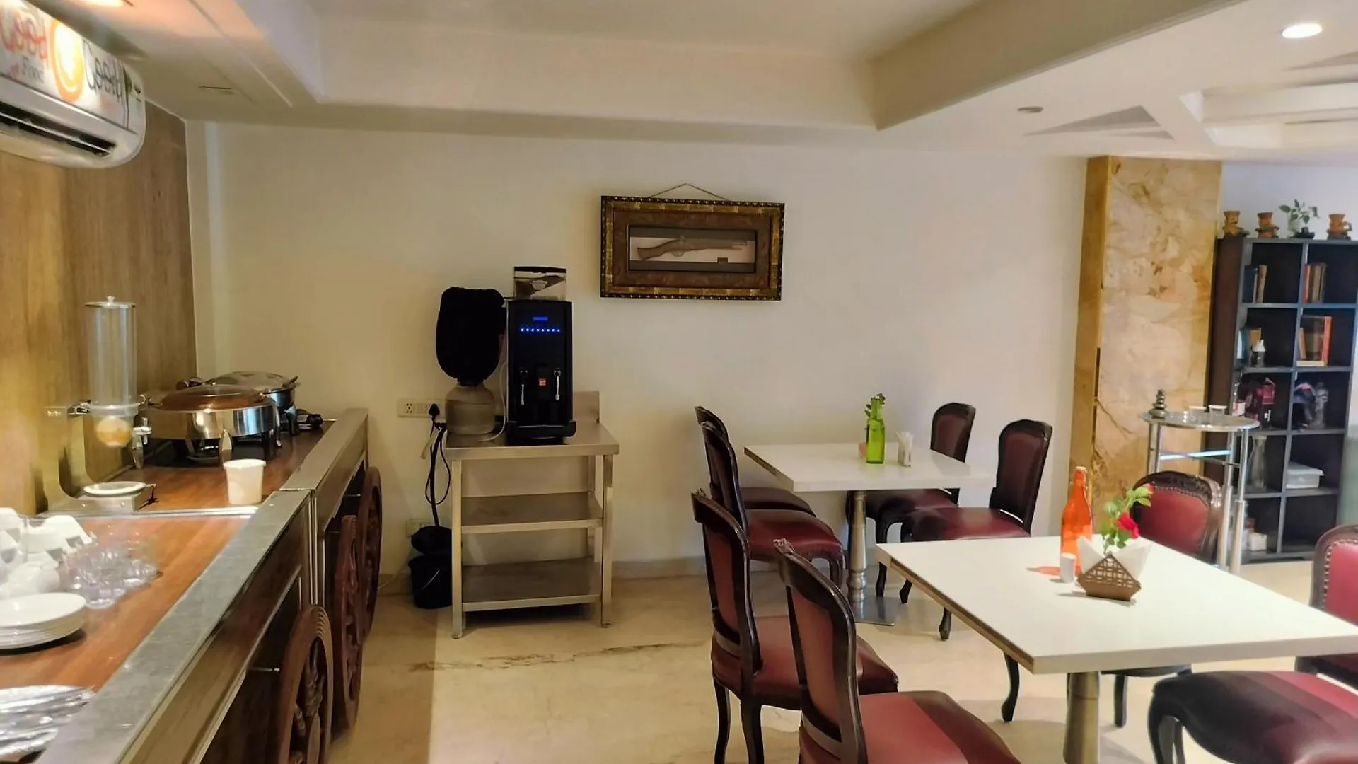 Hotel The Class Igi Airport New Delhi India