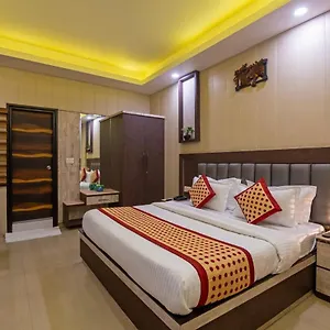 Mahajan International Hotel New Delhi